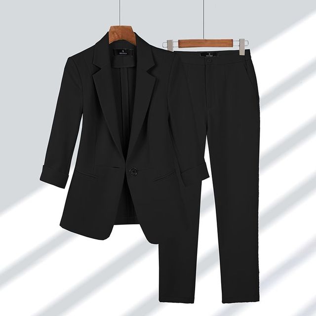 Viktoriya - Two-Piece Blazer and Pant Set