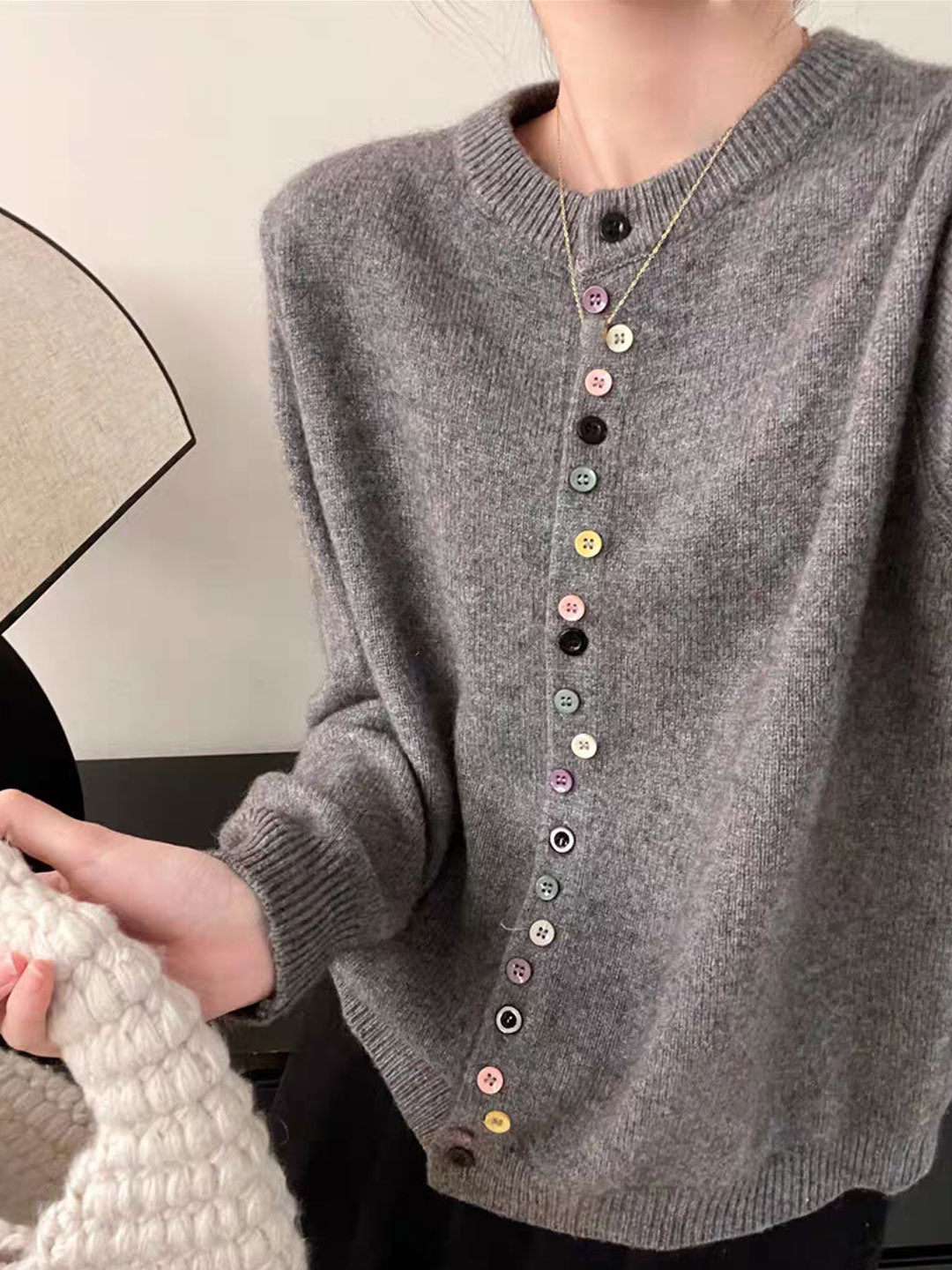 CANDY – FINE GAUGE ACCENT CARDIGAN