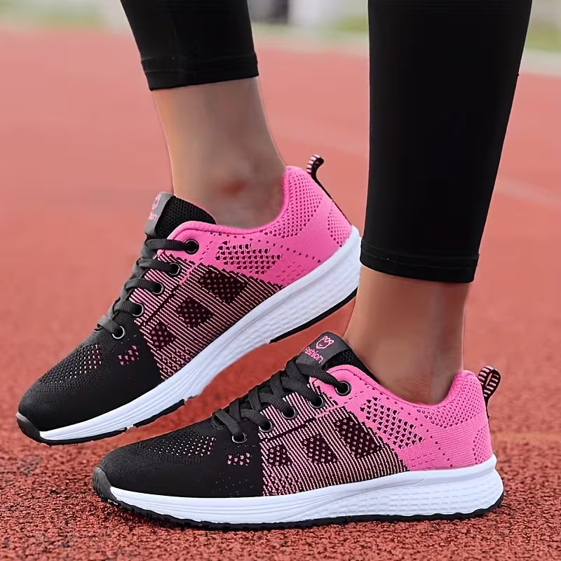 VERSA | ULTRA-LIGHT BREATHABLE LACE-UP SNEAKERS