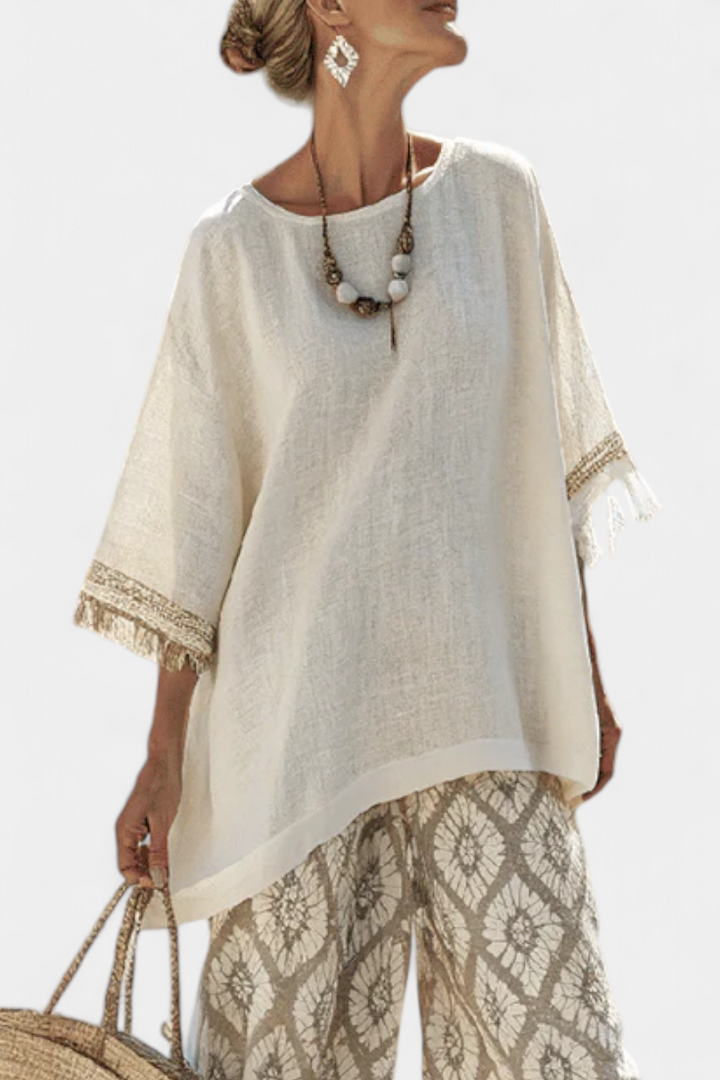 Ilaria — Elegant Top and Casual Trousers