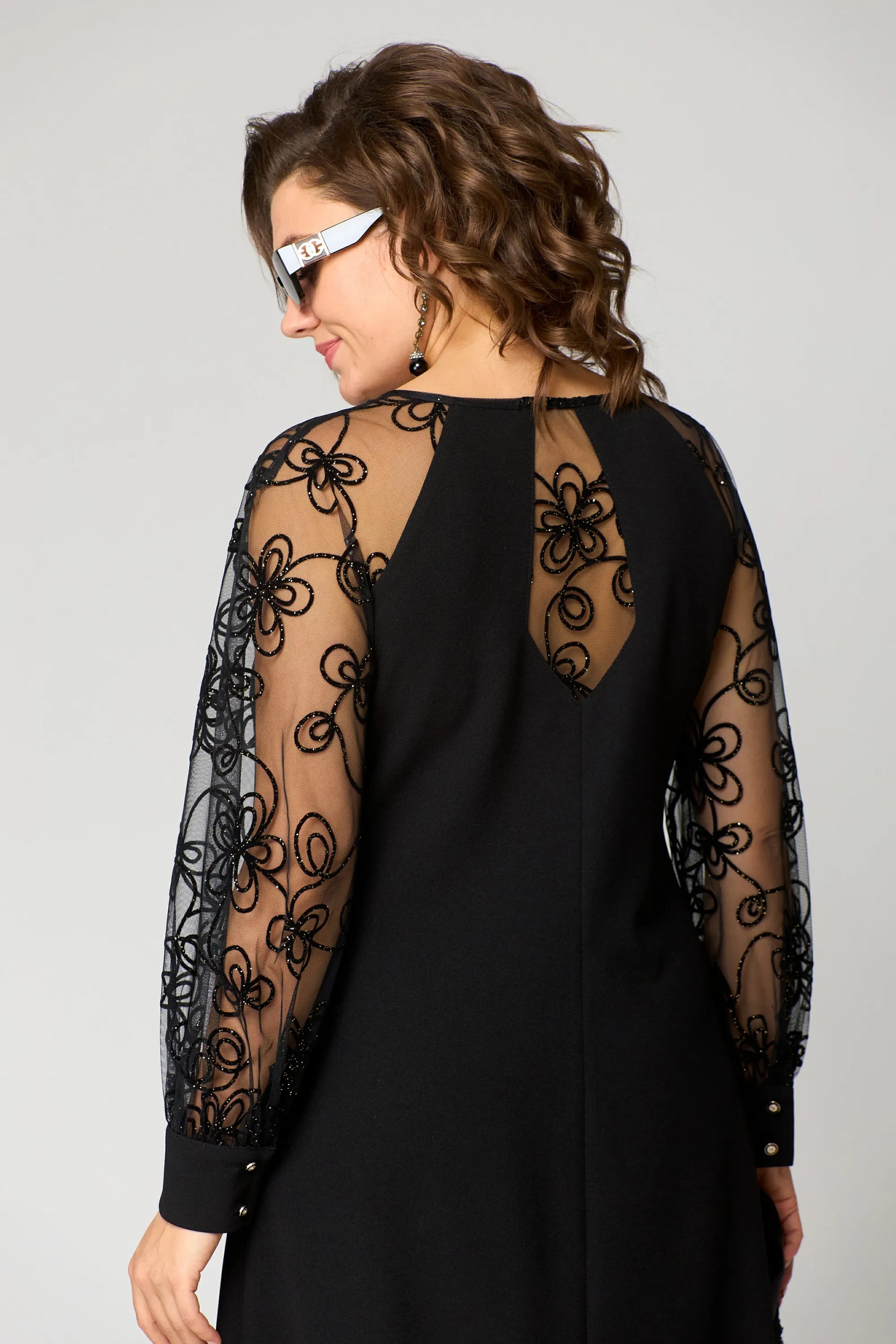 Valoria™ | Classic Lace Dress