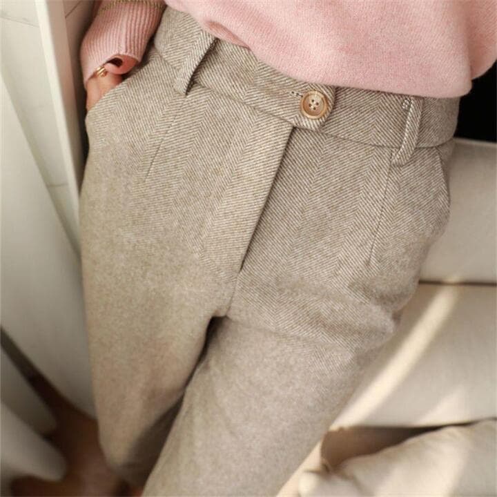 Lea | Women's Pleated Pants