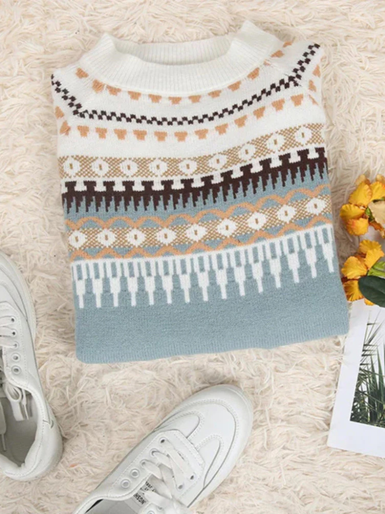 KNIT SWEATER