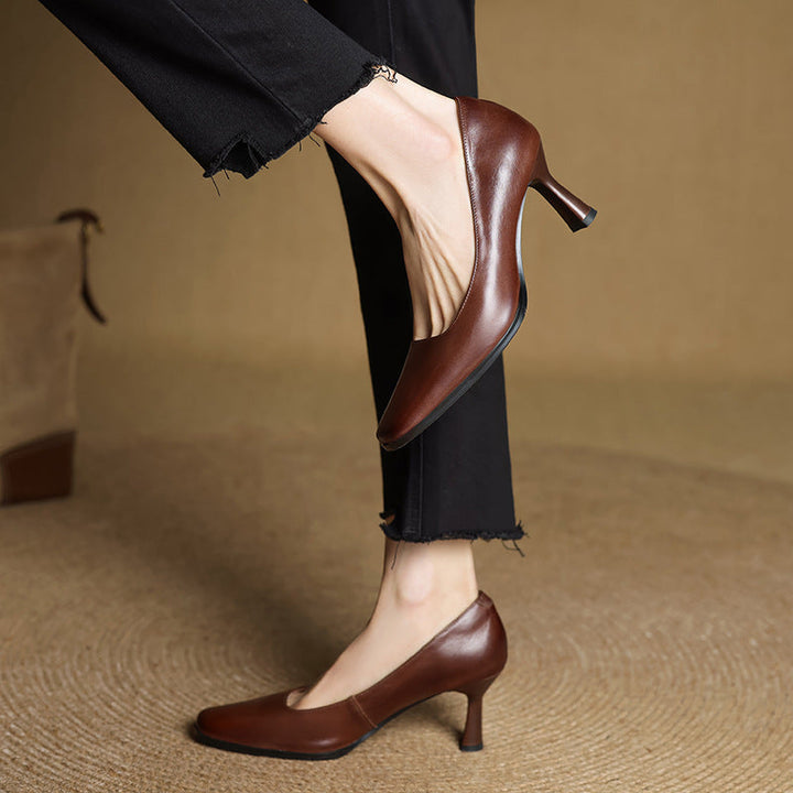 Elviera Square Leather Pumps