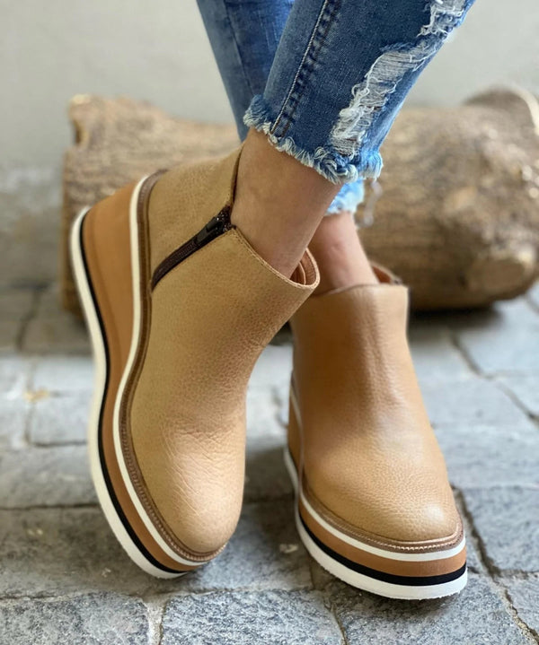 Alyssa - Elegant Boots