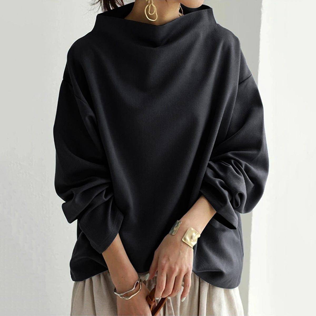 Victoria | High-Neck Casual Top