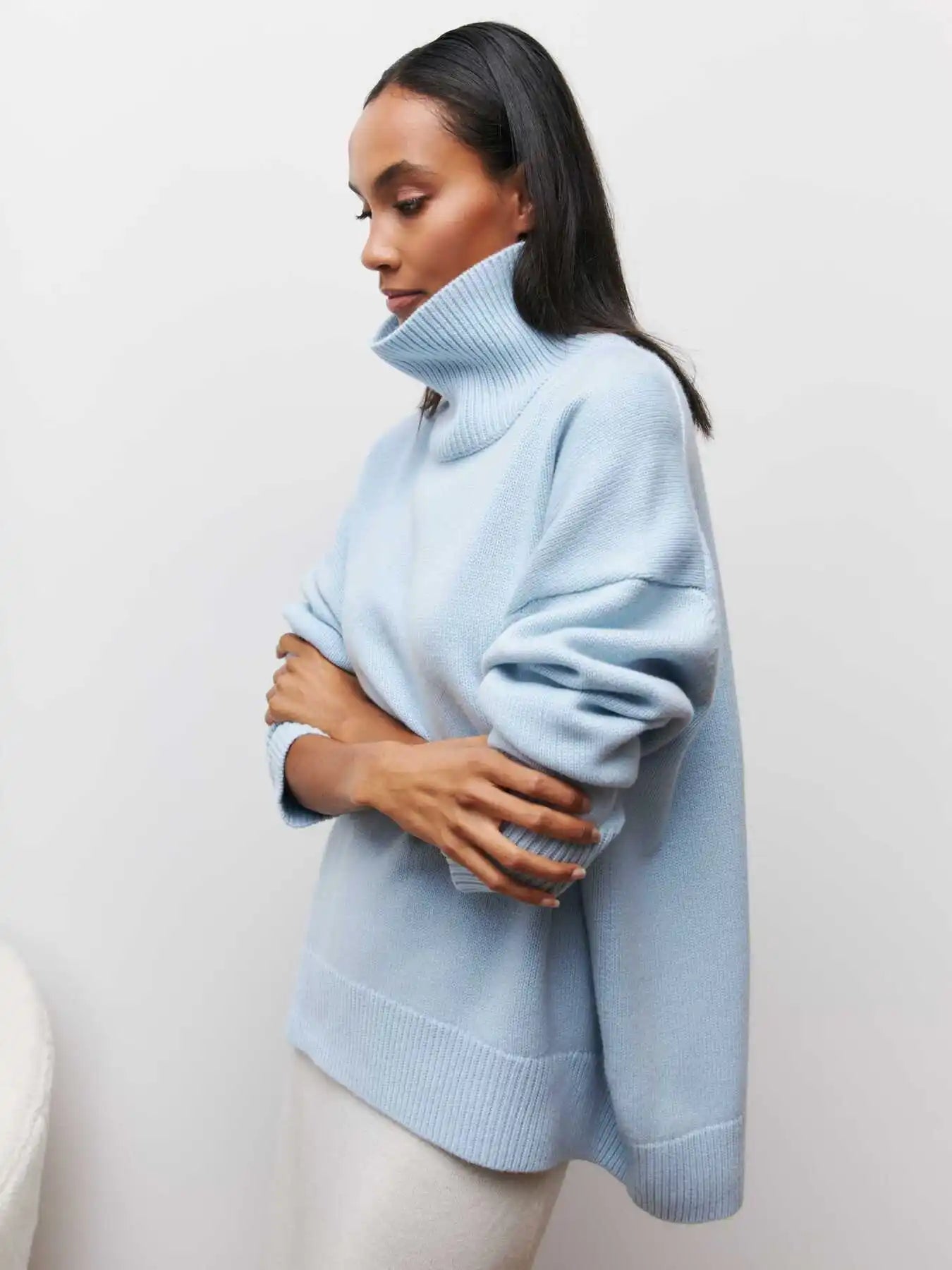 Elegant Oversized Turtleneck Knit Sweater