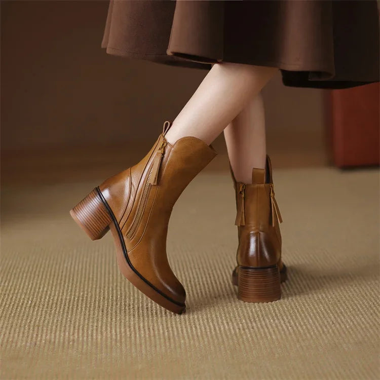 Klara – Leather Ankle Boots
