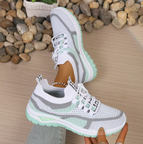 Nerina Lightweight Comfort Sneaker