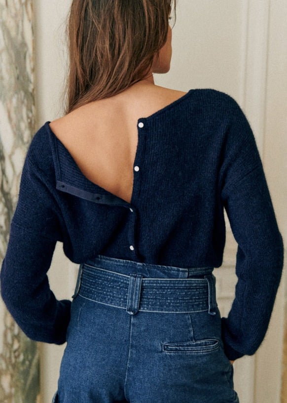 ELOISE – CLASSIC BUTTON-DOWN CARDIGAN