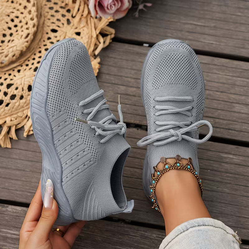 VALO | ULTRA-LIGHT BREATHABLE MESH RUNNER