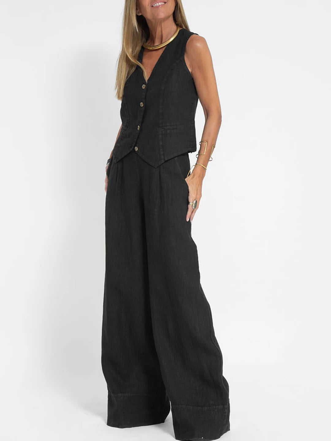 Aira – Elegant Two-Piece Set with Waistcoat and Wide-Leg Trousers