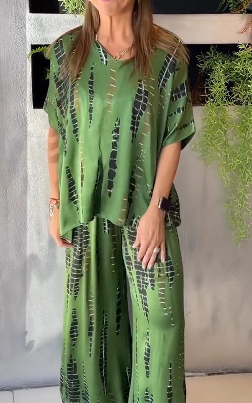 Marie – Printed Two-Piece Set